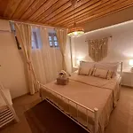 Hanole Hotel *