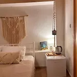 Hanole Ayvalı