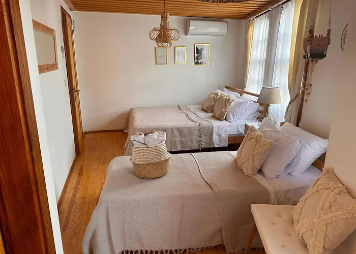 Отель Hanole Айвалык